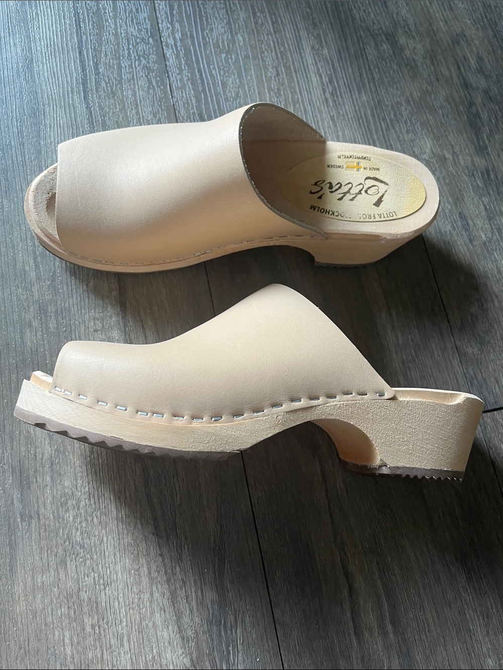 Lotta From Stockholm Natural Beige Leather Clog Mules size 38 in US 7.5